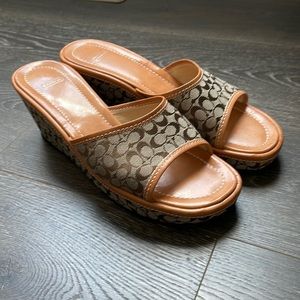 Coach Wedge Shoes Size 11